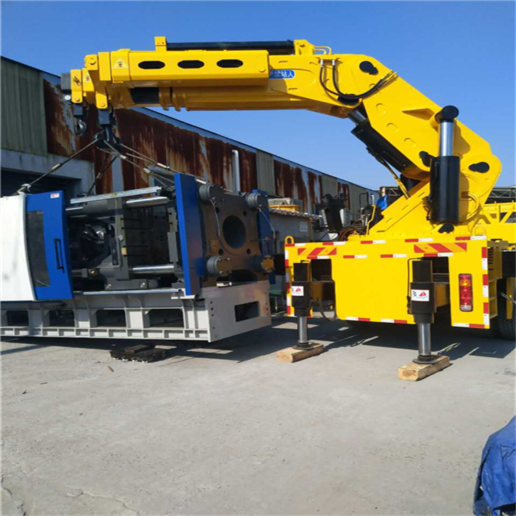 赣州赣县 大吨位折臂吊出租费用解析：一小时租赁多少钱